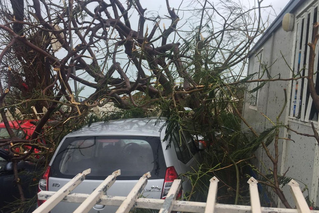 leisure car rental damage hurricane irma 1